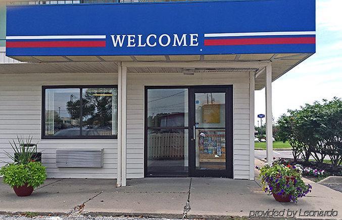 Motel 6 Des Moines South - Airport Exterior foto
